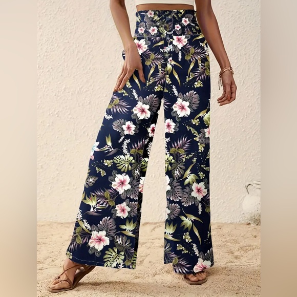 Bohemian Floral Print Wide Leg Pants - Comfortable & Stylish Loose Fit - Picture 1 of 4